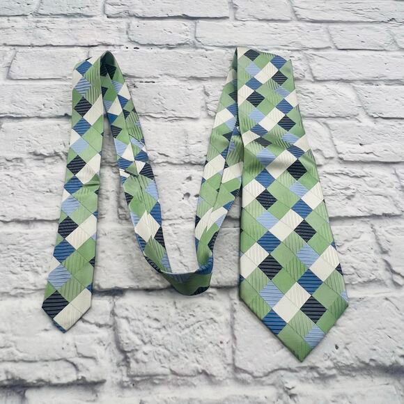 GEOFFREY BEENE Men's Blue Green Beige Geometric Diamond Silk Necktie 4"x59" - Picture 1 of 7
